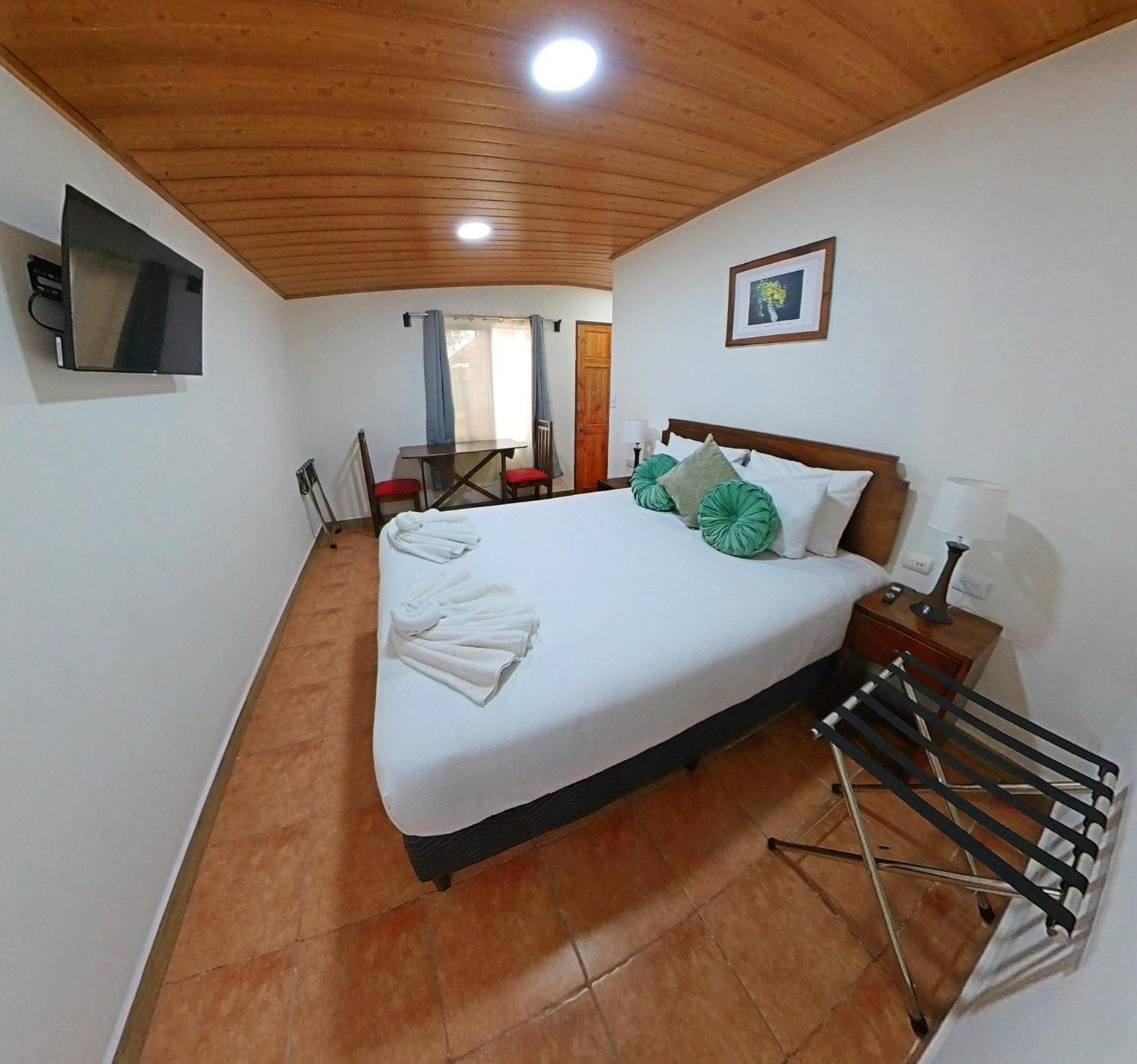 Casa Jungle Monteverde B&B Dış mekan fotoğraf