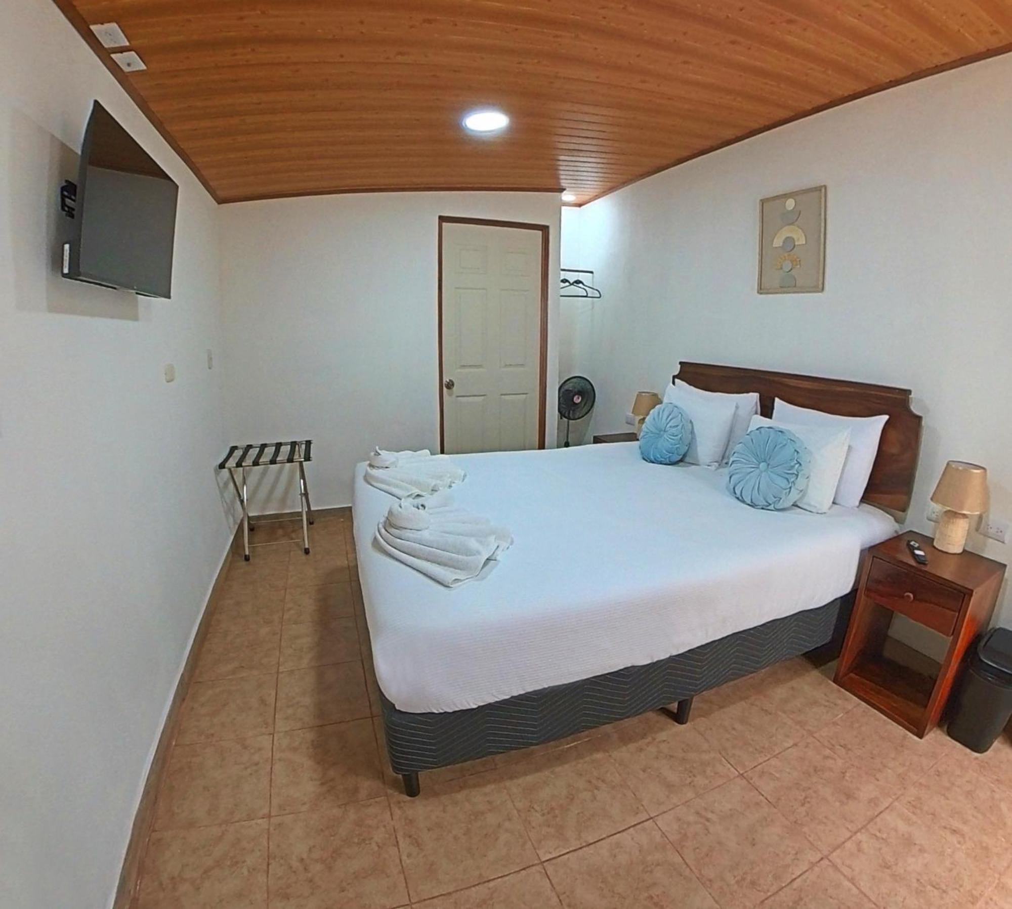 Casa Jungle Monteverde B&B Dış mekan fotoğraf